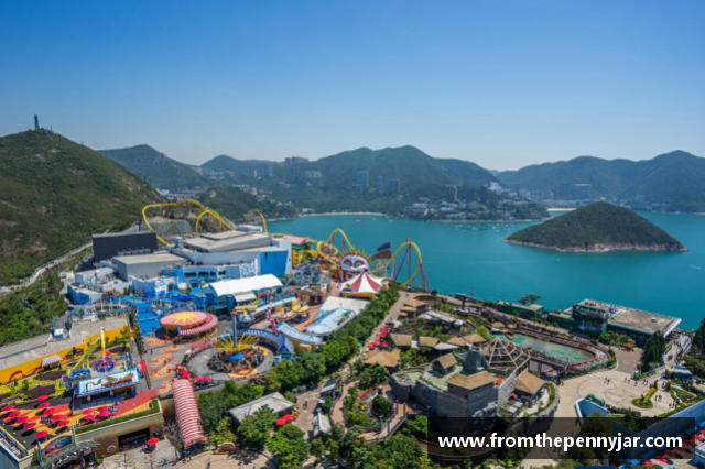 香港海洋公园的门票是多少？(香港海洋公园水上乐园大概花费？)
